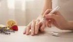 Der Nagelöl Stift: Pflege für unterwegs