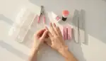 Nageltips perfekt anbringen: Dein Heimstudio-Guide